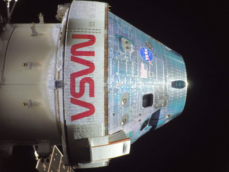 Atenea: El microsatélite argentino brilla en Artemis II con datos clave para futuras misiones