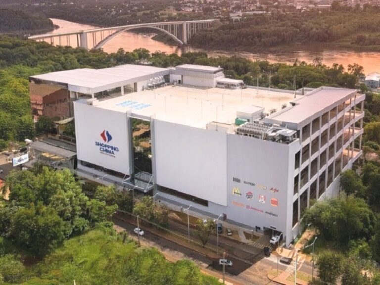 Descubre el Nuevo Shopping Chino en Ciudad del Este: Precios, Atracciones y la Superación de Prejuicios
