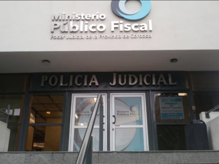 Detienen a dos maestras de jardín en Córdoba por maltrato: ‘Estaba todo golpeado’, relata una madre