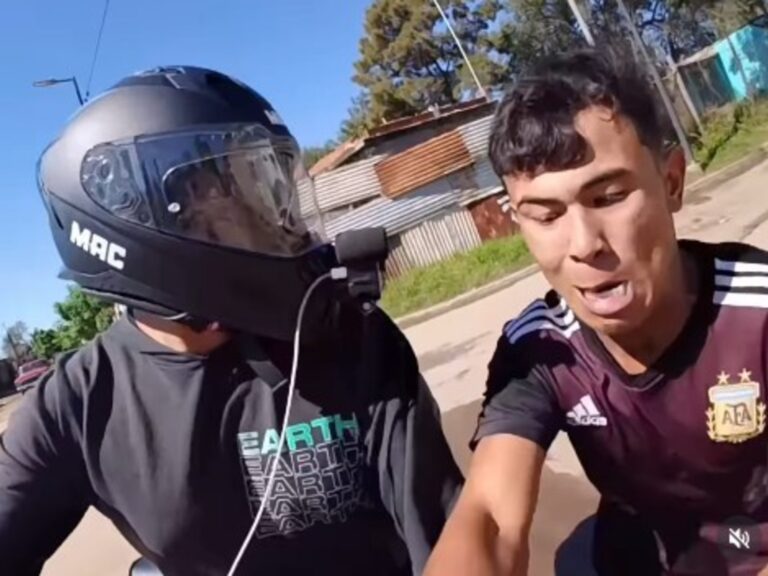 Córdoba: Rojo de Moto Influencer Captura Intento de Robo en Video