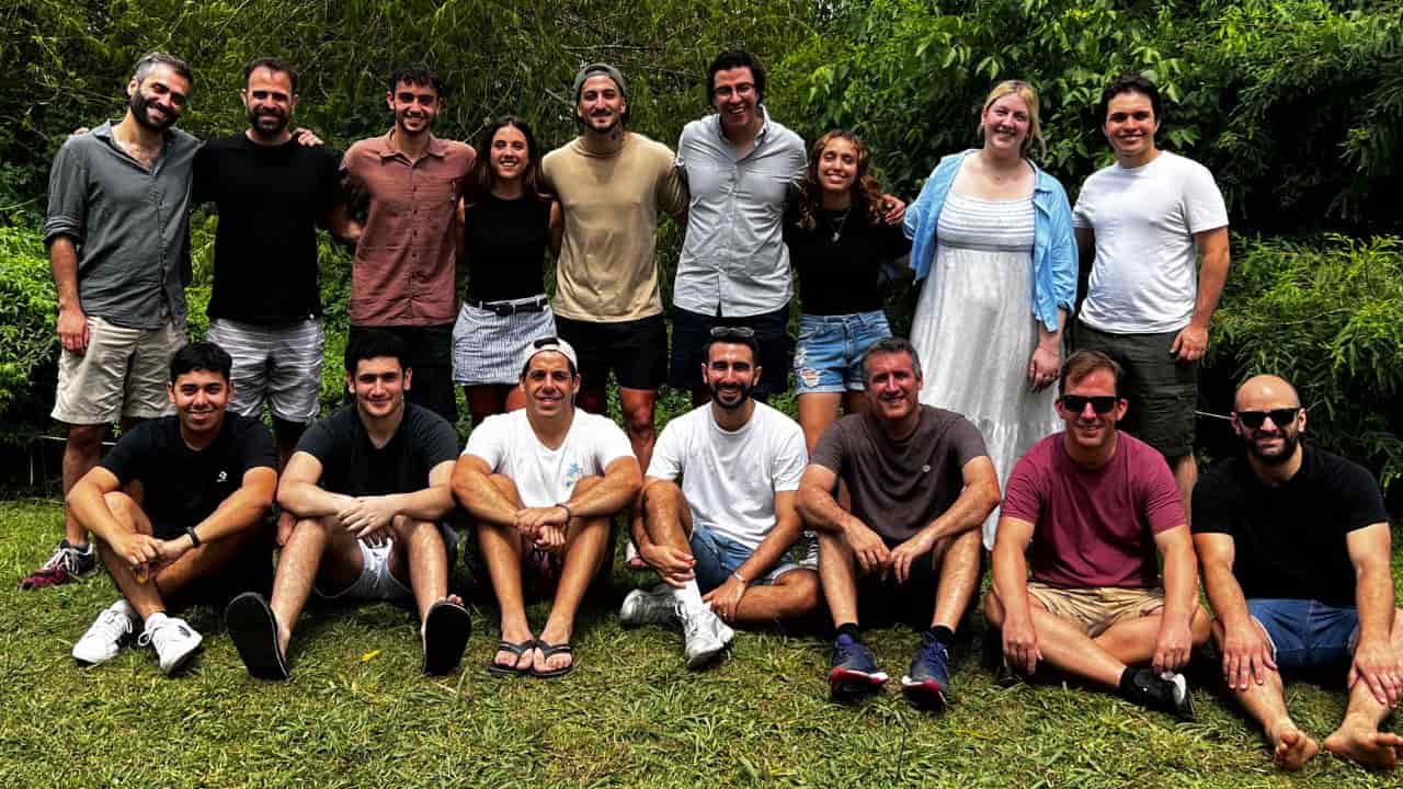 Franco Rodríguez Viau y su equipo