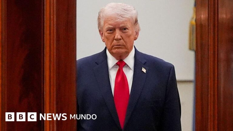 Investigación sobre uso de información privilegiada en la presidencia de Trump