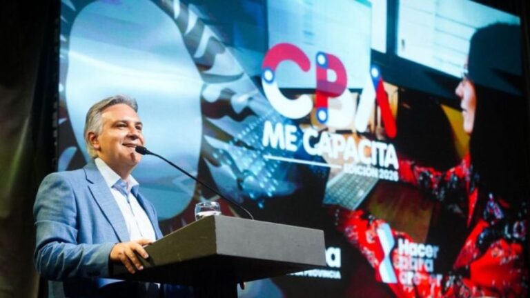 Llaryora lanza CBA Me Capacita: más de 2,200 cursos disponibles