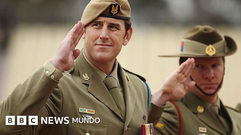 El militar australiano más condecorado, detenido por crímenes de guerra
