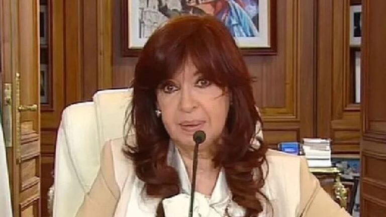 El Gobierno solicitará a la Corte Suprema frenar la pensión de Cristina Kirchner tras fallo judicial