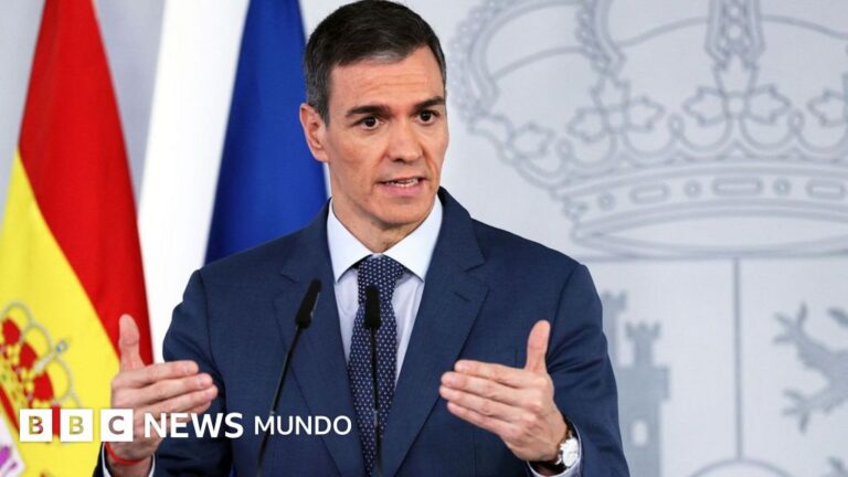 La OTAN afirma que no se puede expulsar a sus miembros, tras el rumor de que EE.UU. busca suspender a España.
