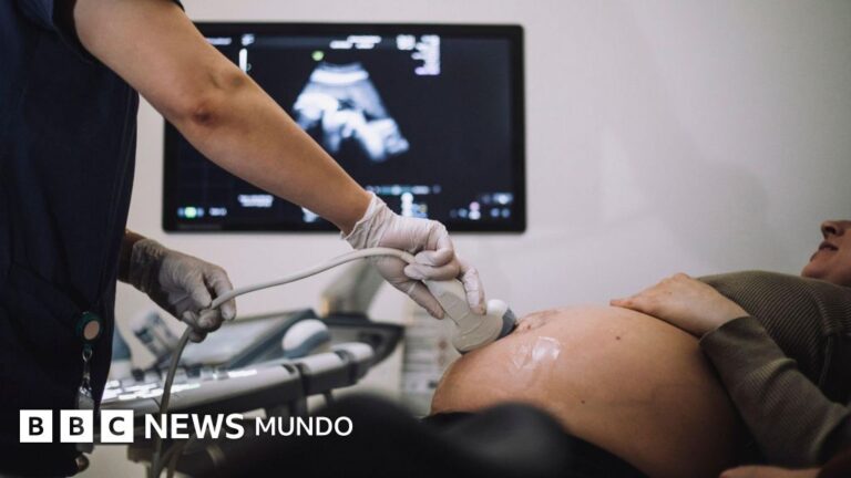 El sorprendente embarazo de una mujer por dos hombres: hallazgo de científicos colombianos