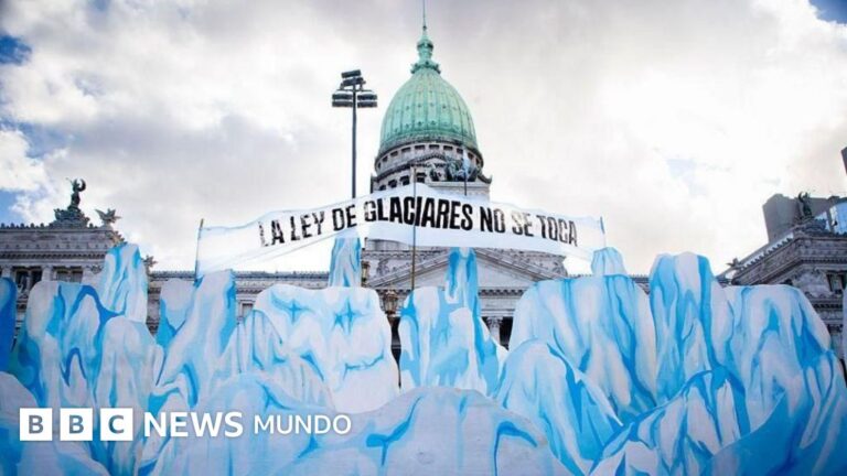 Argentina en Debate: Nueva Ley que Afecta la Protección de Glaciares para Impulsar la Minería