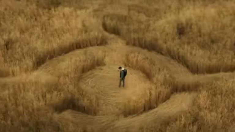 Steven Spielberg regresa al mundo de los extraterrestres con ‘El Día de la Revelación’