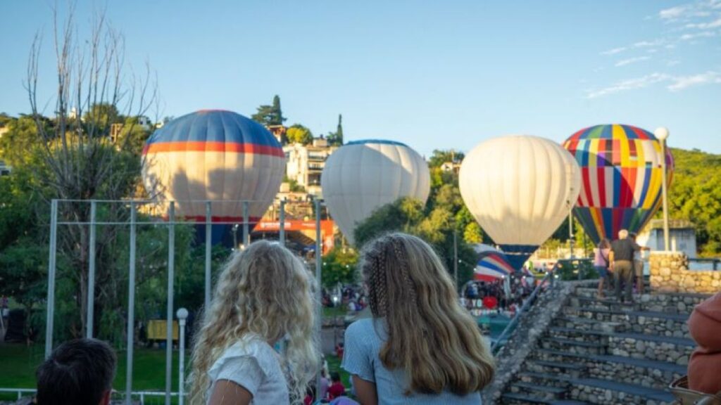 Río Ceballos reprograma su Encuentro Internacional de Globos por el ...