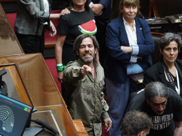 Congreso en Crisis: Mauricio se Lanzará como Candidato y Surge Nueva Interna en el PJ