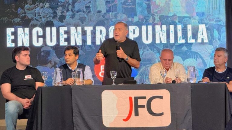 Juez Regresa a Punilla: Estrategia de Silencio en un Contexto Turbulento