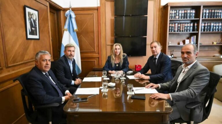 Karina Milei se reúne con gobernadores y avanza en obras con inversión privada