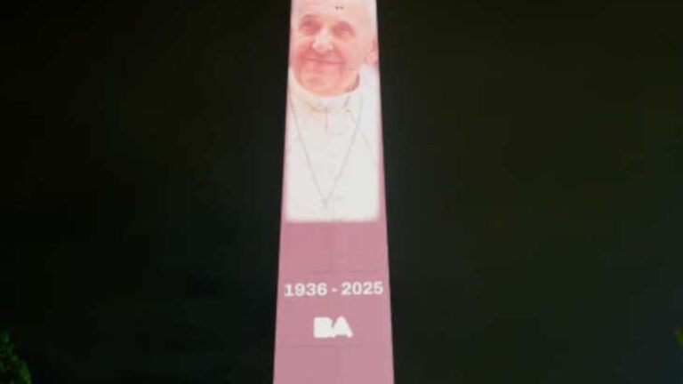 La Ciudad rinde homenaje al Papa Francisco, el porteño más célebre del planeta