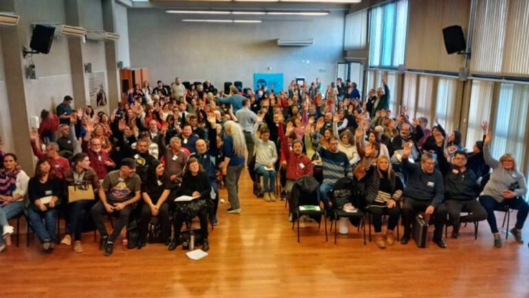Docentes de Córdoba: UEPC acepta la cuarta propuesta salarial del Gobierno con cambios