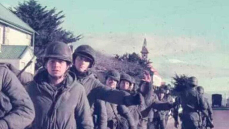 El Sapucay: Eco de Resistencia en las Trincheras de Malvinas