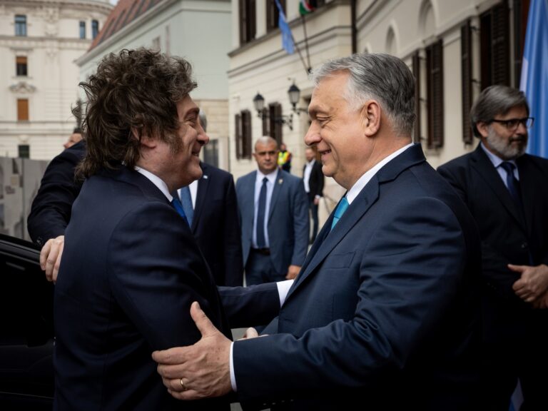 Javier Milei y Viktor Orbán: Uniones Conservadoras que Marcan Tendencia