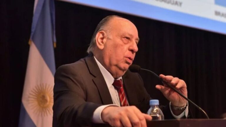 Cachanosky critica el «súper RIGI» de Milei: «Reflejo de intervencionismo gubernamental»