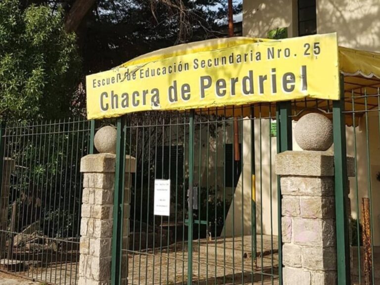 Gas pimienta en el colegio: 20 personas atendidas tras el incidente