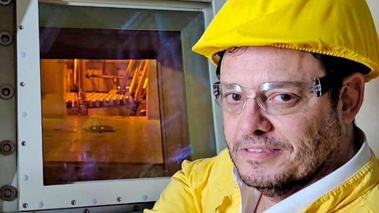 Reidel bajo la lupa por el uso de tarjetas de Nucleoeléctrica S.A.