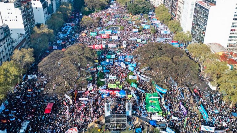 Levantan suspensión de cautelar para universidades antes del 12M