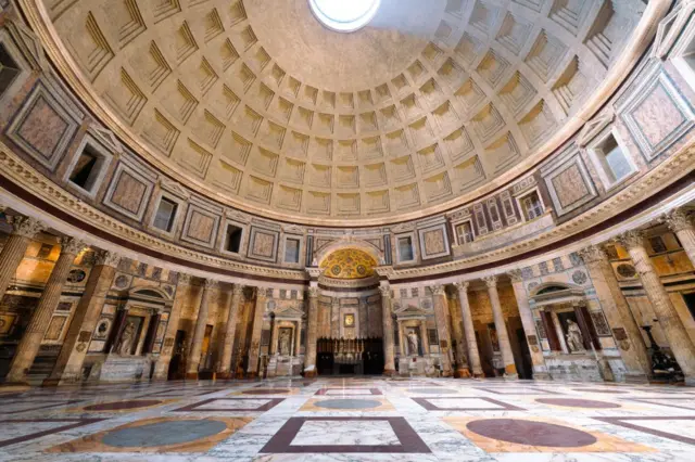 Interior del Panteón de Roma