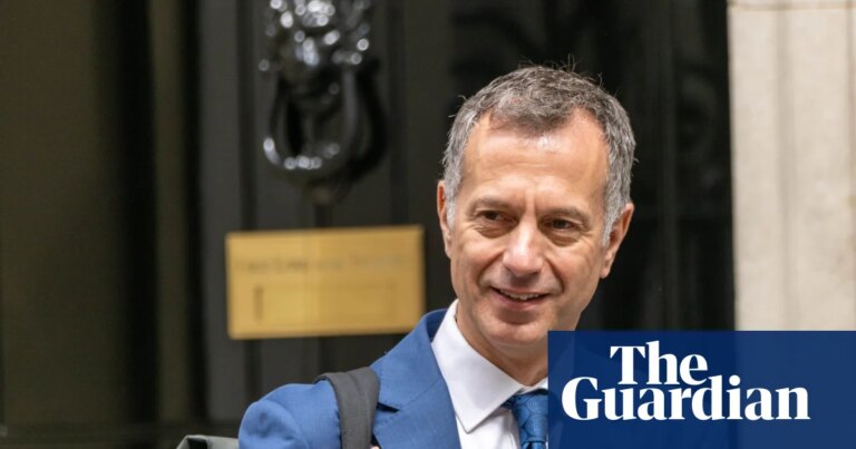Comisión Real Revela: Antisemitismo Moderno se Fundamenta en Antiguos Estereotipos Judíos