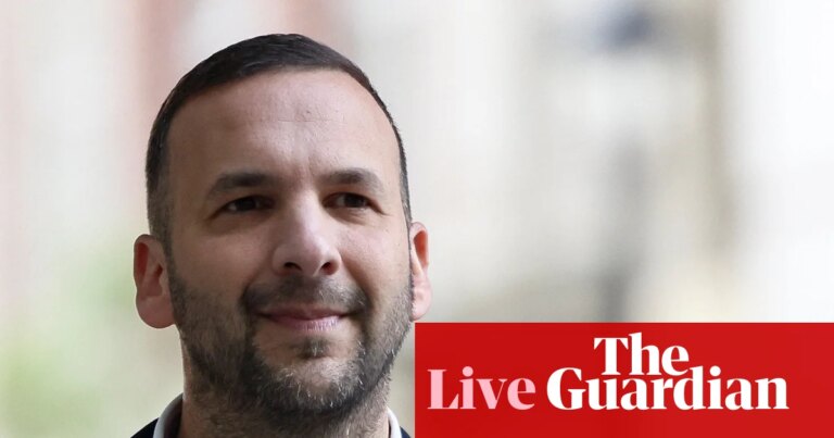 Ministro afirma que Polanski no es apto para liderar un partido tras su polémico tuit