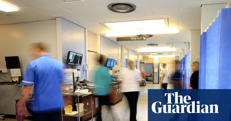 Mejoran los tiempos de espera en hospitales de Inglaterra, asegura Streeting