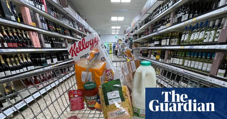 Cuatro de cada cinco británicos temen que la guerra en Irán aumente el costo de los alimentos, revela encuesta