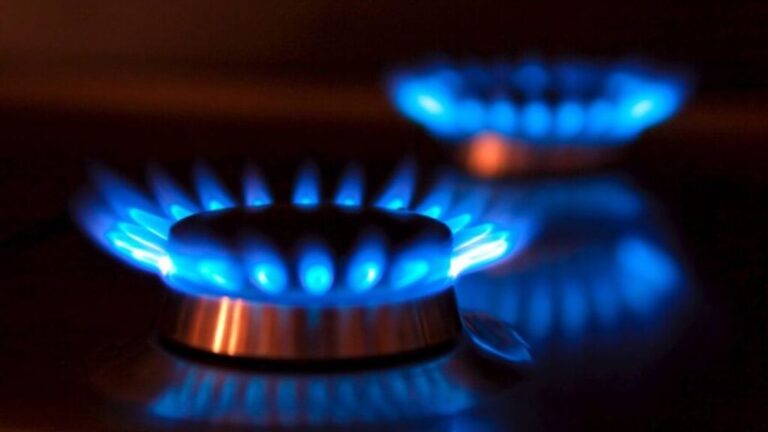 Gobierno aumenta al 75% el subsidio al gas para 4,7 millones de usuarios en mayo