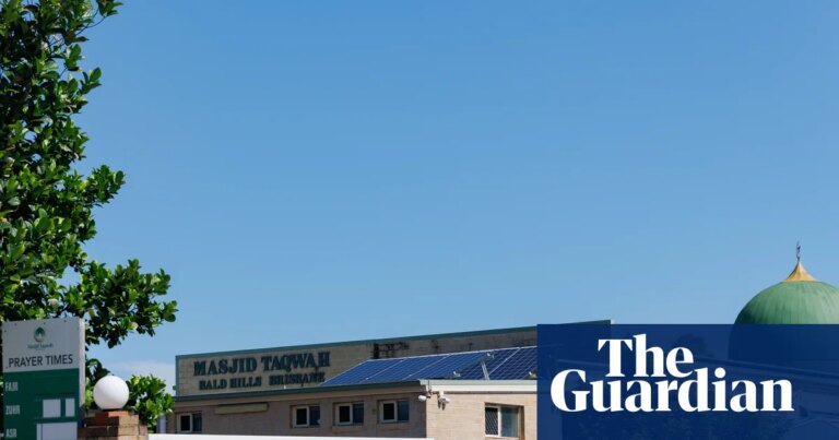 Hombre detenido por amenazar a fieles musulmanes en mezquita de Brisbane