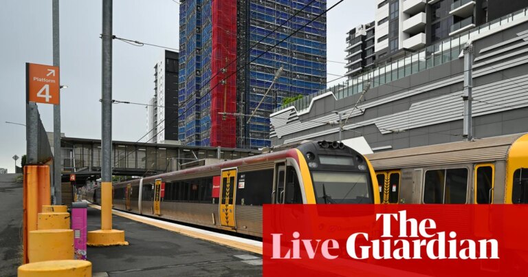 Australia en vivo: Cancelan cientos de trenes en Brisbane por huelga; familias de víctimas del tiroteo en Bondi comparecerán