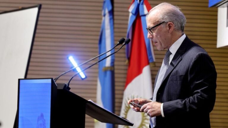 El juez Rosenkrantz en Córdoba: ‘Debemos confiar más en nuestro sistema legal’