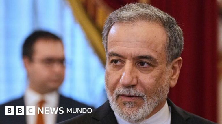 Irán denuncia a EE.UU. por «aventura militar temeraria»