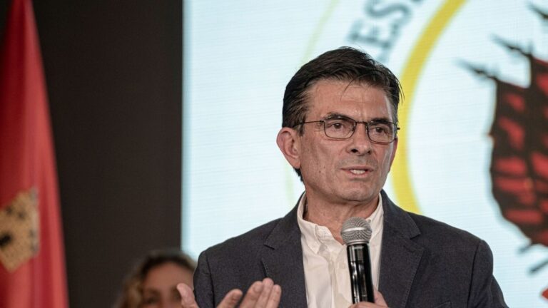 Bolivia considera reintegrarse al mercado global de bonos tras cuatro años de inactividad