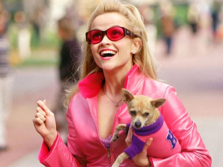 Reese Witherspoon intenta hablar sobre IA, pero sus fans se burlan de ella