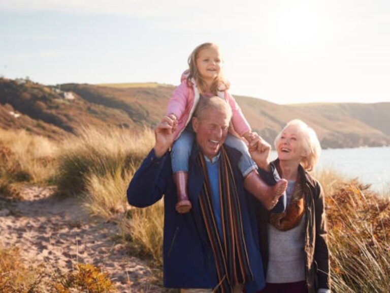 Escapadas Perfectas: Los Mejores Destinos para Abuelos y Nietos
