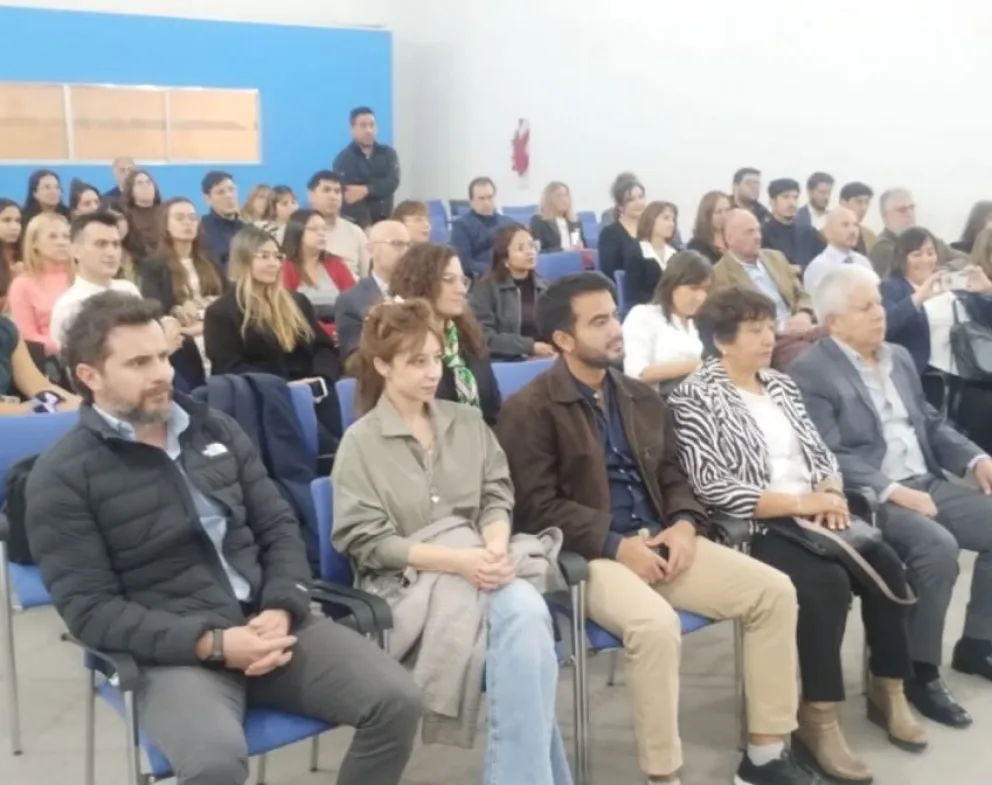 Natalia Gómez asume como Fiscal General