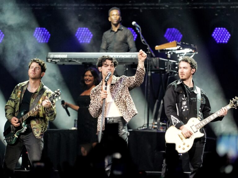 Jonas Brothers en Argentina: Horarios, Setlist y Detalles de sus Shows del 5 y 6 de Mayo