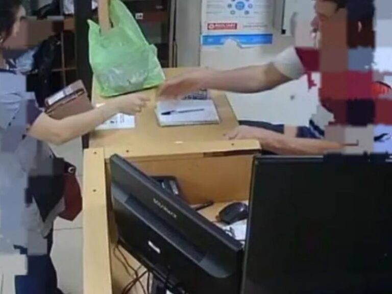 Docente roba tarjeta de compañera y gasta más de 300 mil pesos: ¡fue descubierta!