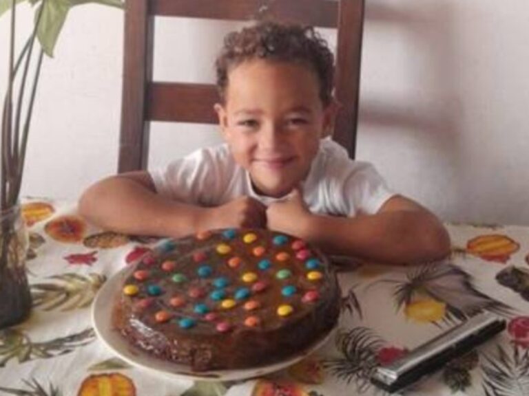 Alerta Sofía: Niño desaparecido en Corrientes tras tiroteo en casa de su madre