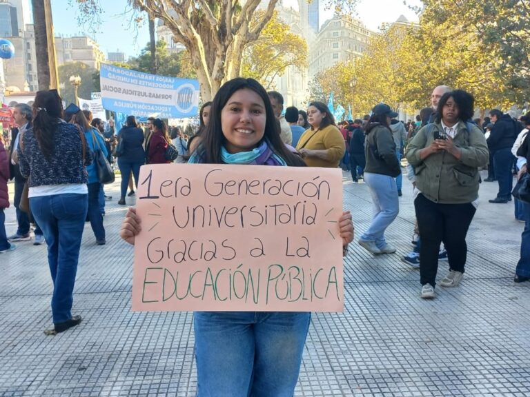 Marcha Federal Universitaria: «Es un monstruo atentar contra lo más valioso»