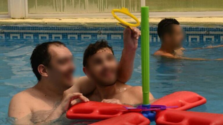 Nena con discapacidad murió ahogada en centro terapéutico: su padre denuncia que la dejaron sola