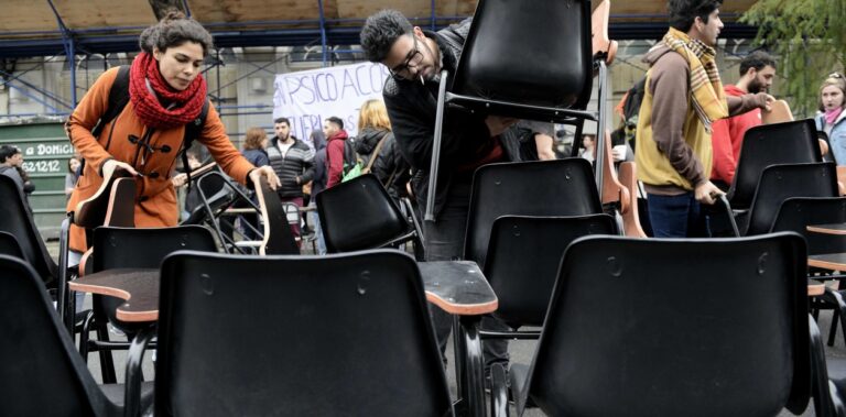 Clases Abiertas en la UBA Previas a la Marcha Federal Universitaria