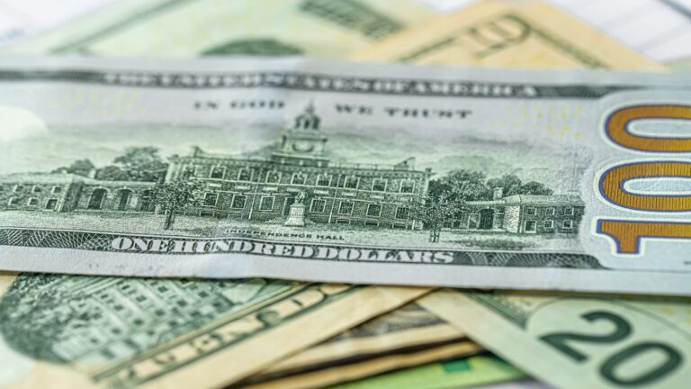 Dólar: Cotización del 8 de mayo de 2026
