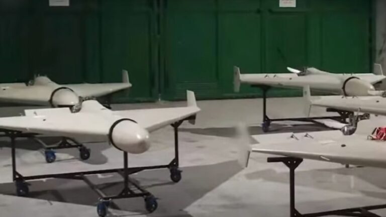 Irán y sus Drones: La Emergencia de una Potencia Militar a Pesar de Sanciones