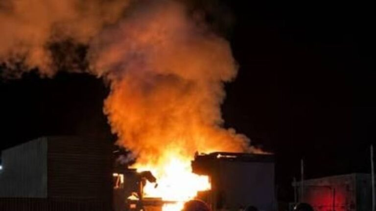 Explosión y fuego en Santa Cruz dejan tres muertos, entre ellos un bebé de dos meses