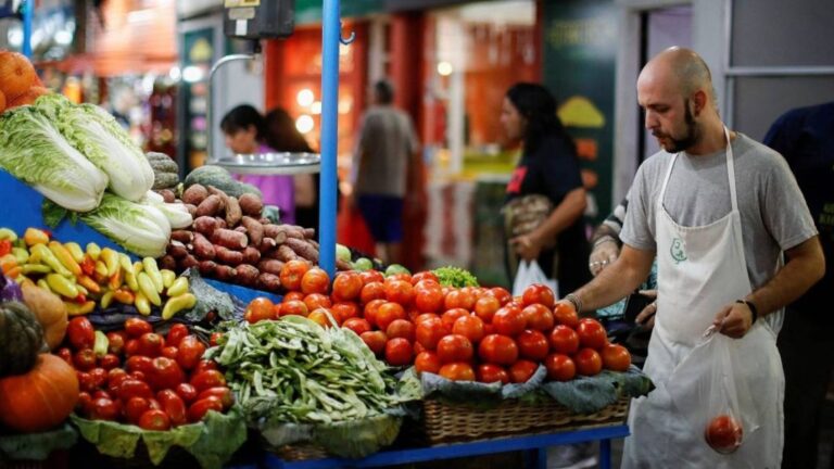 Incremento del 20% en Precios en Dólares Tras Levantamiento del Control Cambiario