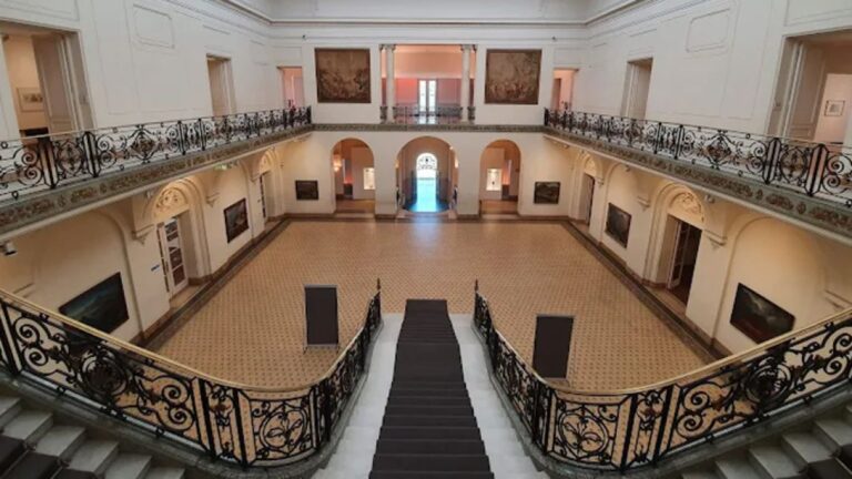Descubre Córdoba: Museos Gratis, Feria de Vinilos y Recorridos Secretos en el Día Internacional de los Museos